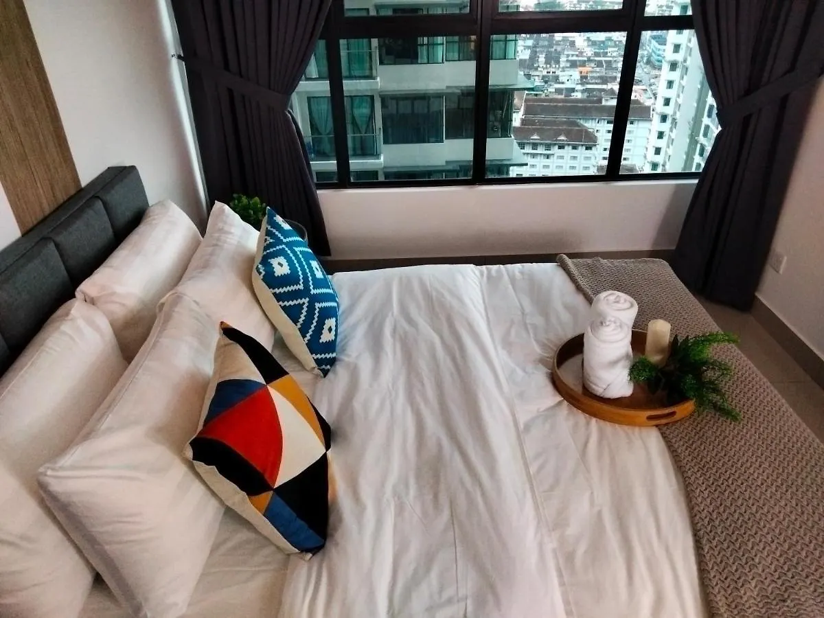Lav Un Service Suite Kl By Homebrickz Kuala Lumpur